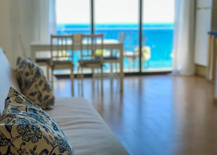 Loft Giardini-Naxos